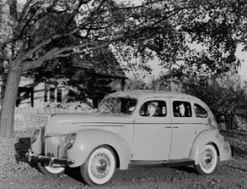 1939 Ford DeLuxe Fordor